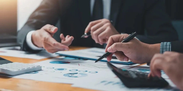 Gaining A Competitive Edge In 2025: Value-Added Services For Financial Institutions Gaining A Competitive Edge In 2025: Value-Added Services For Financial Institutions
